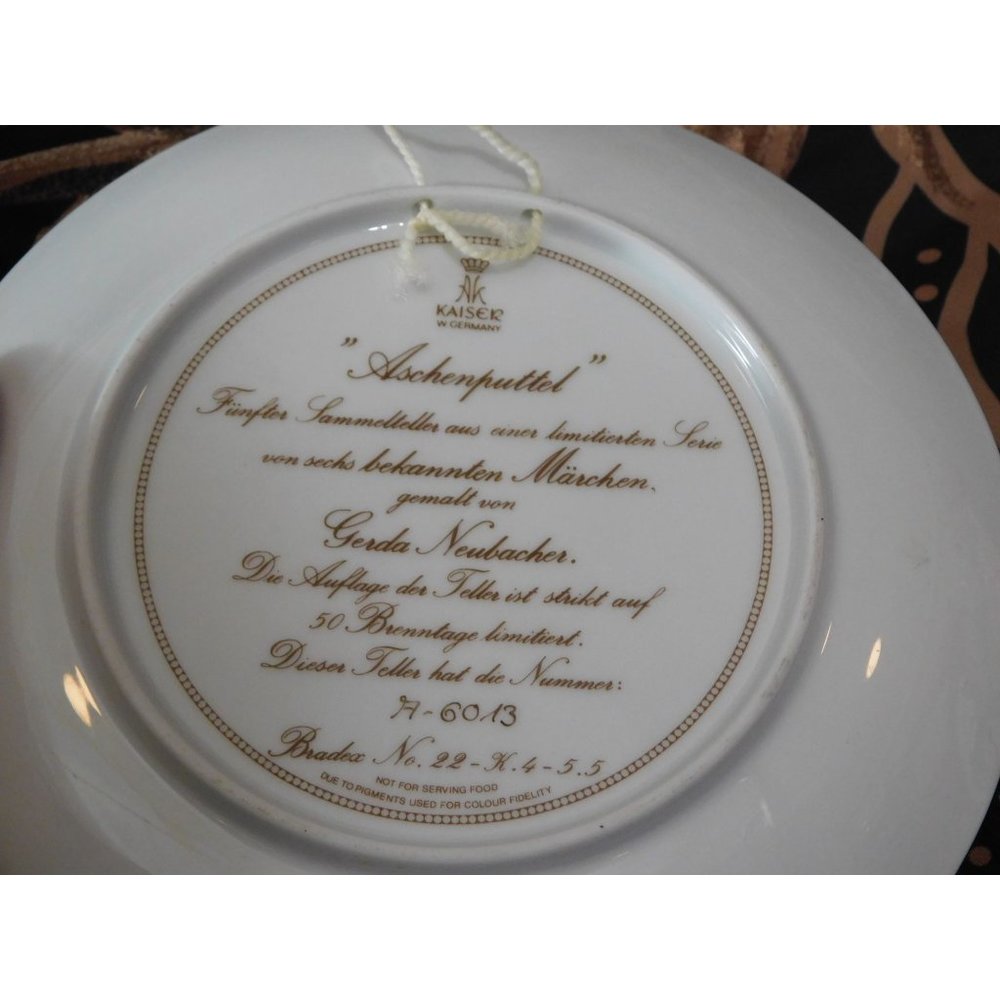 Kaiser W. Germany Cinderella Collector's Plate - Picture 2 of 4